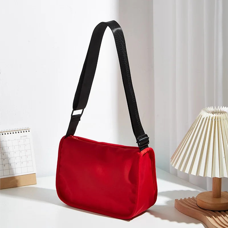 Square Single-Color Single-Shoulder Bag | Crossbody Purse With Adjustable Strap | Fashionable Trendy Women's Messenger Bag
